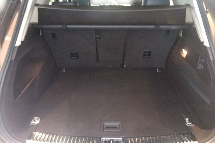 Used Volkswagen Touareg 2011 3.0 TSI Standard Version