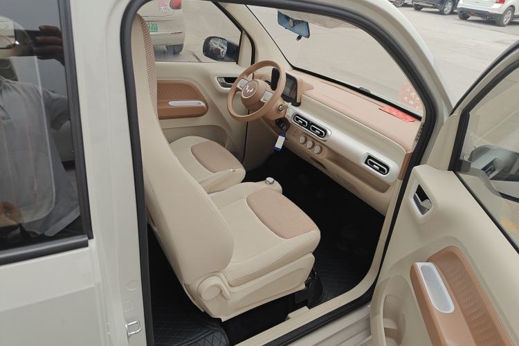 Used Wuling Hongguang MINIEV 2024 3rd Generation 215km Youth Edition