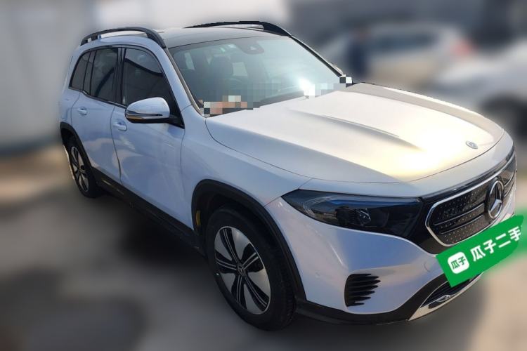 Used Mercedes-Benz EQB 2022 EQB 260 Front Right 45 Deg