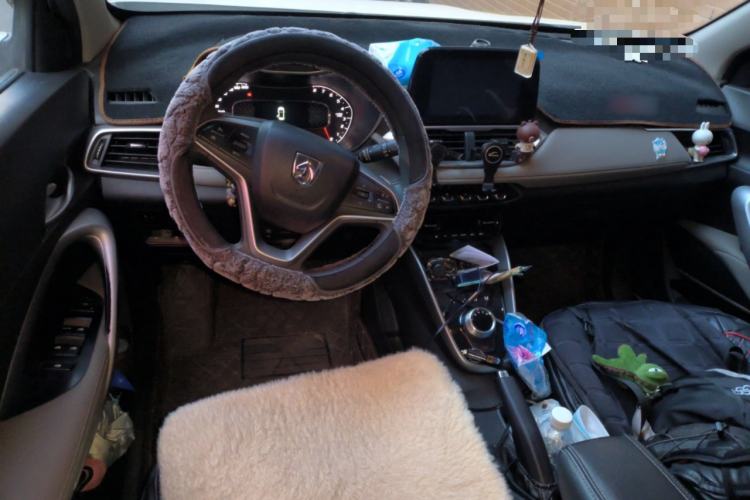 Used Baojun 510 2017 1.5L Automatic Fashion Model
