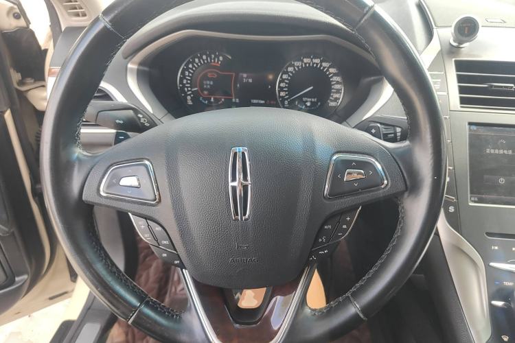 Used Lincoln MKZ 2014 2.0T Luxury Edition
