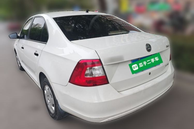Used Skoda Rapid 2013 1.4L Manual Enjoyment Model