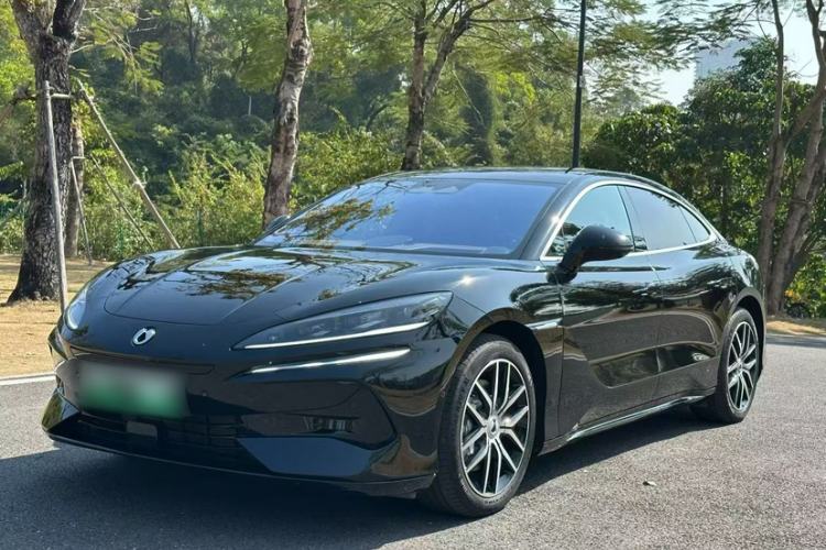 Used Denza Z9 2024 1100 km Four-Wheel Drive Max Version