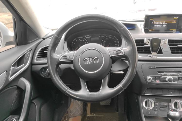 Used Audi Q3 2015 35 TFSI Comfort Model
