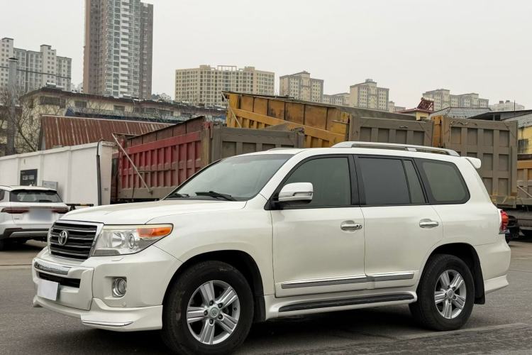 Used Toyota Land Cruiser 2013 4.0L GX-R Middle East Edition