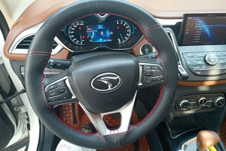 Used Soueast DX7 2017 1.5T Automatic Luxury Model
