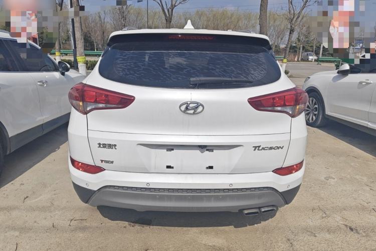 Used Hyundai Tucson 2015 1.6T Dual-Clutch Two-Wheel-Drive Smart Model Rear