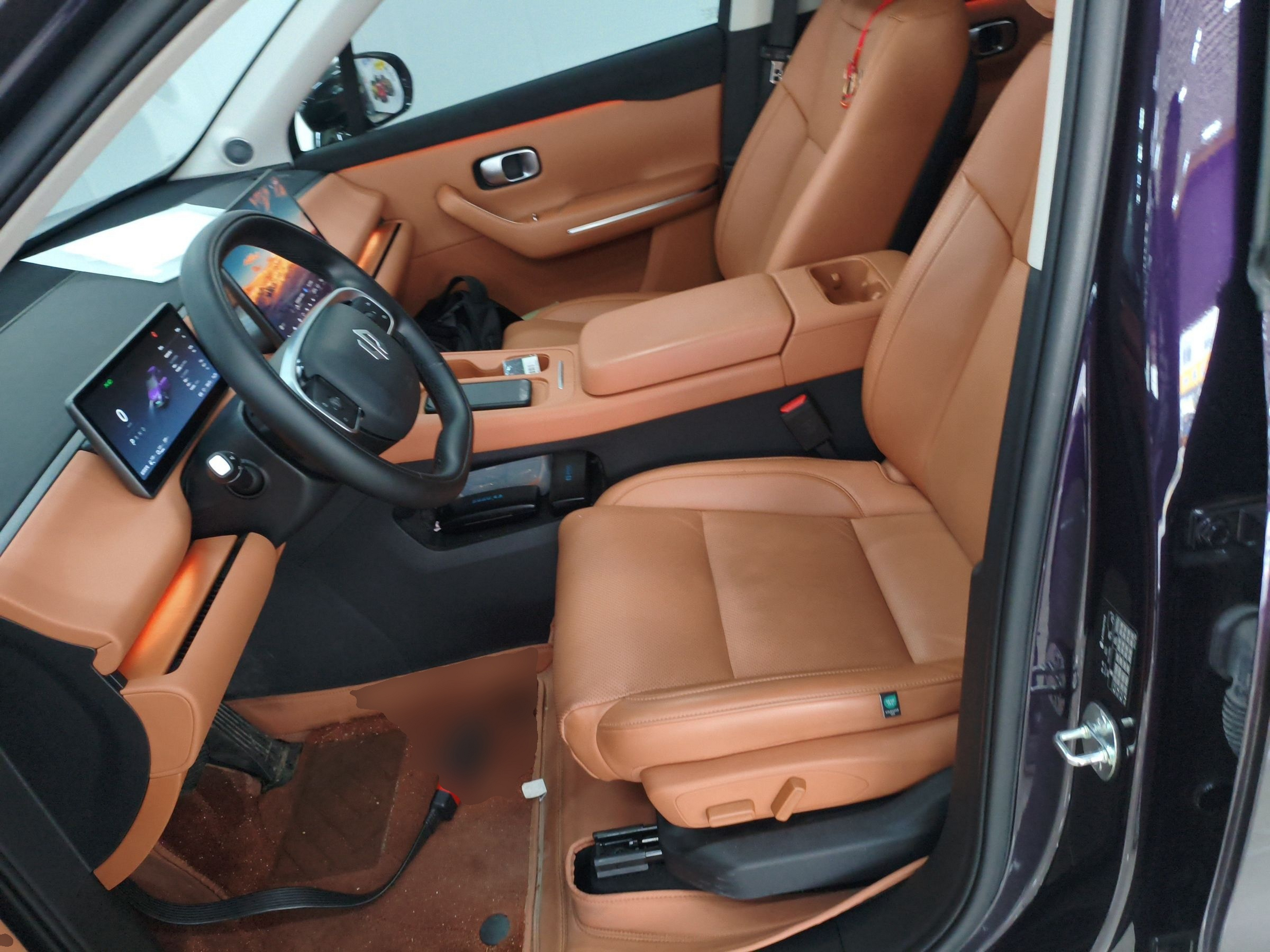 Переднее сиденье в автомобиле