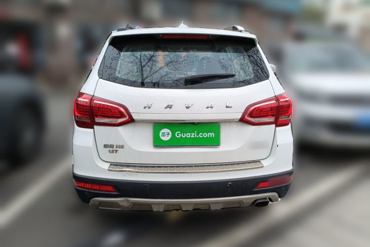 Used Haval H6 2015 Revised Version Sport Edition 1.5T Manual Transmission Two-Wheel Drive Elite Grade