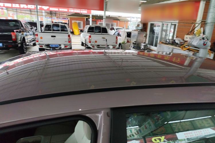 Used AION UT 2025 330 Starlight Edition Roof