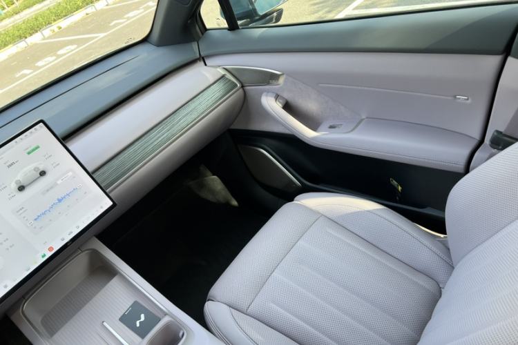 Used ONVO L60 2024 60 kWh Rear-Drive Version
