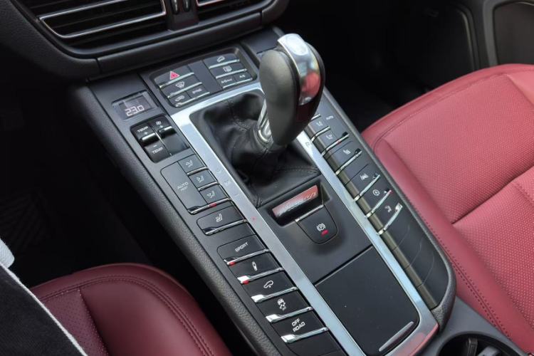 Used Porsche Macan 2021 Macan S 3.0T