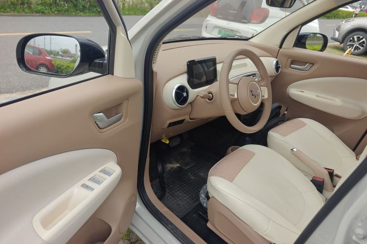 Used Wuling Hongguang MINIEV 2025 Four-Door Version Advanced Edition Driver Seat
