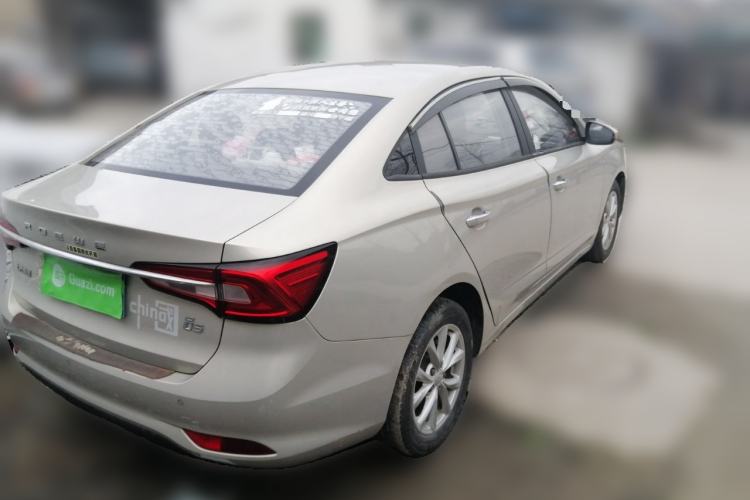 Used Roewe i5 2020 1.5L Manual 4G Connect Luxury Edition
