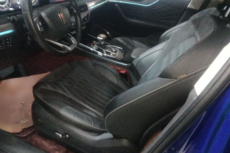 Used Hongqi HS5 2022 Facelifted Version 2.0T Smart Connect Flagship All-Wheel-Drive Edition