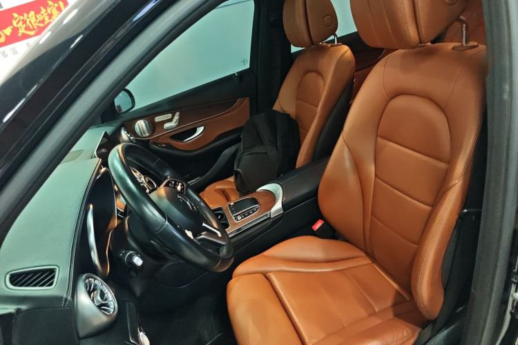 Used Mercedes-Benz GLC 2020 GLC 300 L 4MATIC Luxury Model Left Front Seat