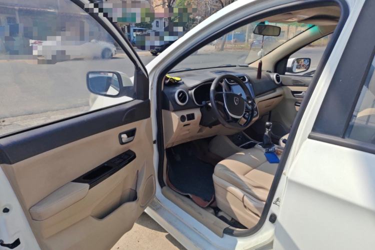 Used Jinbei 750 2015 1.5L Comfort Model
