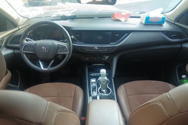 Used Buick Regal 2023 652T Smart Enjoyment Version Center Console