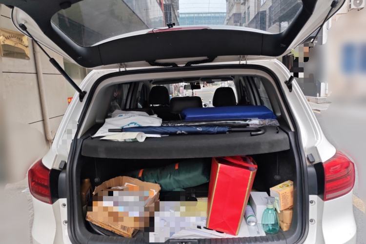 Used Volkswagen Tiguan 2017 300TSI Automatic Two-Wheel Drive Silk Road Comfort Edition Trunk