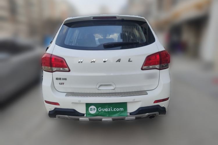 Used Haval H6 2014 Upgraded Model 1.5T Manual Two-Wheel Drive Elite Version