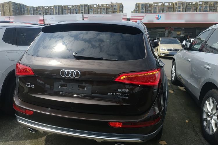 Used Audi Q5 2018 Collector's Edition 40 TFSI Technology Model
