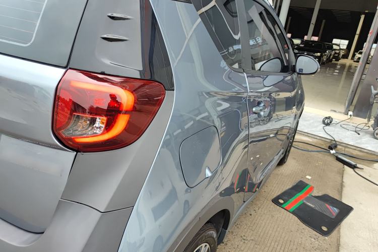 Used Chery QQ Little Ant 2022 Sweet Pink Edition Half-Sugar Version Lithium Iron Phosphate 29.2 kWh 30 kW 301 km Exterior 3