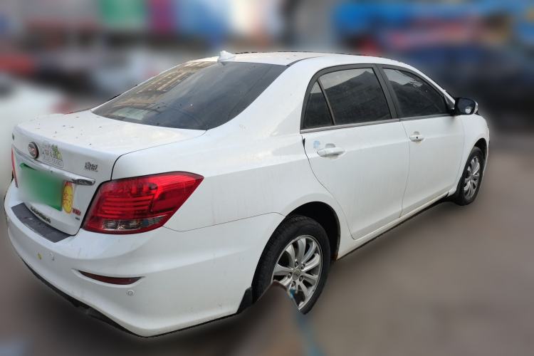 Used BYD Surui 2012 1.5TID Automatic Luxury Version