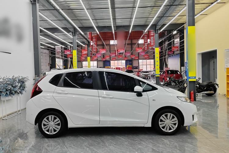 Used Honda Fit 2016 1.5L LXS CVT Comfort Sunroof Version