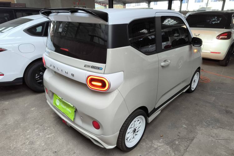 Used Wuling Hongguang MINIEV 2024 3rd Generation 215km Youth Edition