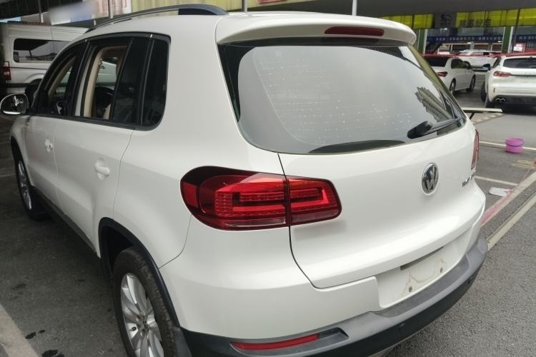 Used Volkswagen Tiguan 2013 1.8TSI Automatic Two-Wheel Drive Luxury Model Rear Left 45 Deg