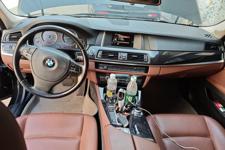 Used BMW 5 Series 2015 520i Elegant Edition