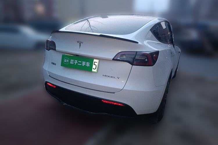 Used Tesla Model Y 2024 Long-Range All-Wheel-Drive Version