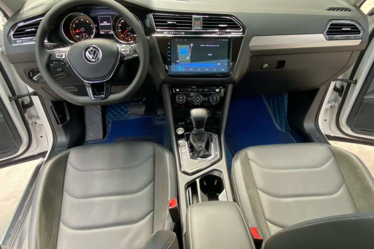 Used Volkswagen Tiguan L 2021 330TSI Automatic Two-Wheel Drive Smart Edition
