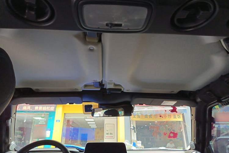 Used BAIC Off-Road BJ40 2023 2.0T Automatic Four-Wheel Drive Urban Hunter Edition Chivalrous Type Headliner