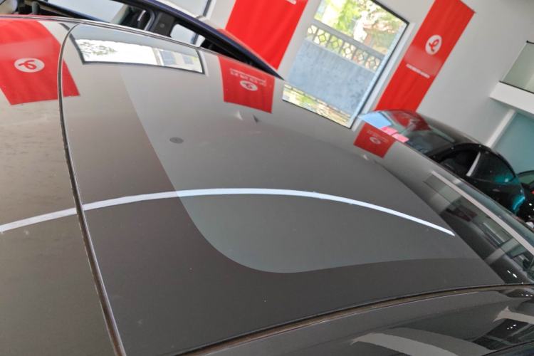 Used Tesla Model Y 2025 Long-Range All-Wheel Drive First Edition Roof