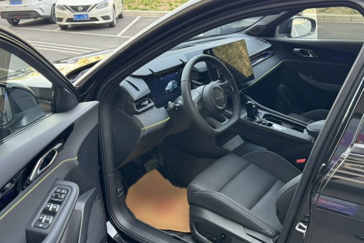 Used Lynk & Co 03 2025 1.5TD DCT Champion Edition Pro