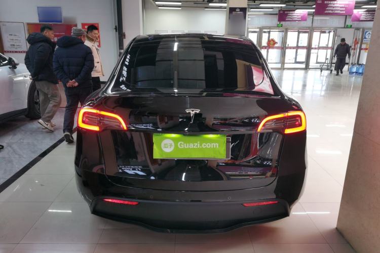 Used Tesla Model Y 2023 Rear-Wheel-Drive Version