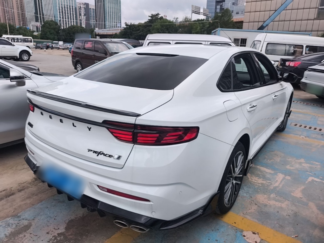 Geely Auto Preface 2024 2.0TD Xiaohan Edition — снимка 6