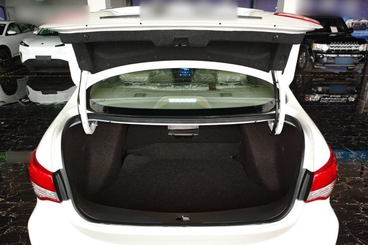 Used Dongfeng Junfeng E11K 2021 60.43 kWh Battery-Swap Version Trunk