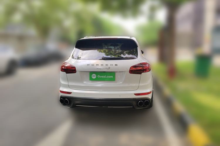 Used Porsche Cayenne 2016 Cayenne Platinum Edition 3.0T Rear