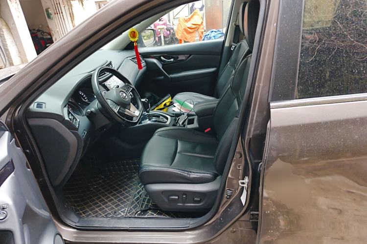 Used Nissan X-Trail 2019 2.0L CVT Smart Connect Comfort Edition 2WD