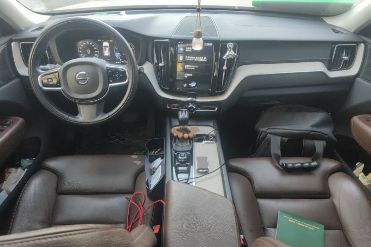 Used Volvo XC60 2020 T5 4x4 Zhiya Luxury Edition
