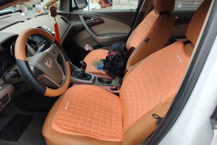 Used Buick GT 2013 GT 1.6L Manual Entry-Level Model Left Front Seat