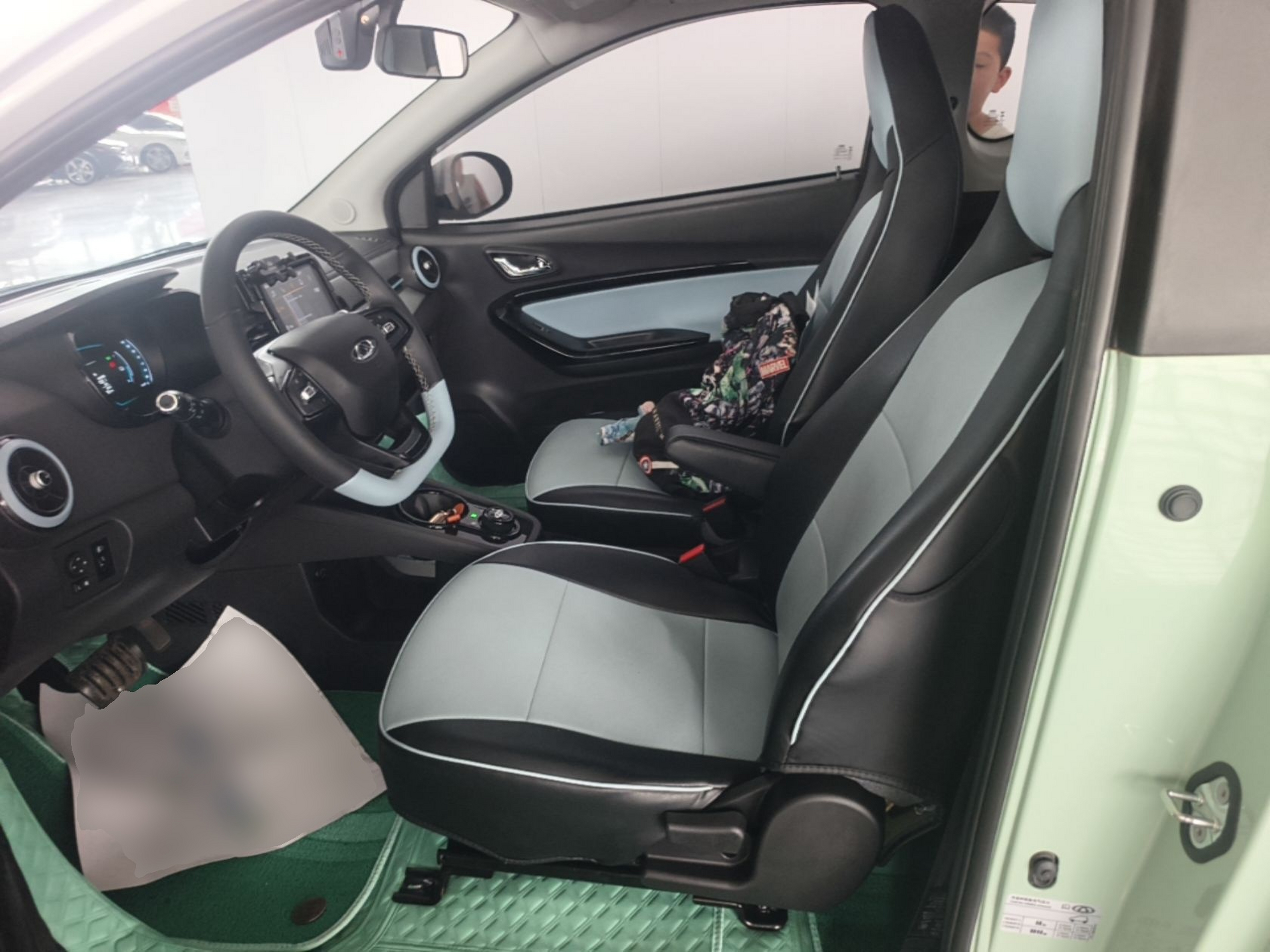 Interior delantero