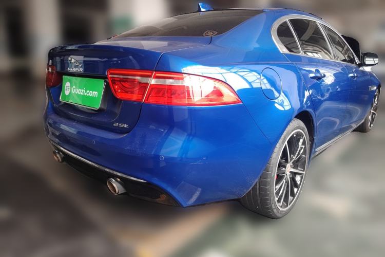 Used Jaguar XEL 2019 2.0T 200 PS Deluxe Edition Rear Right 45 Deg