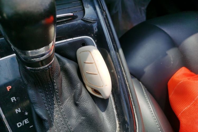 Used Roewe i5 2019 1.5L Automatic 4G Connected Langhao Edition Interior 1