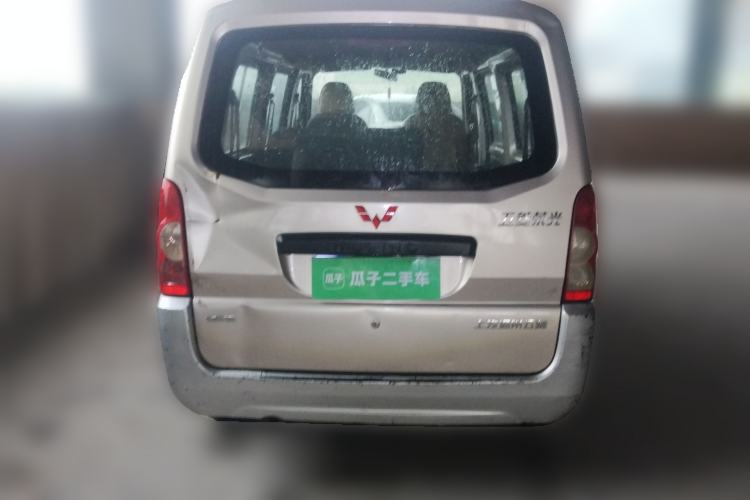 Used Wuling Rongguang 2017 1.5L Extended Basic Version Rear