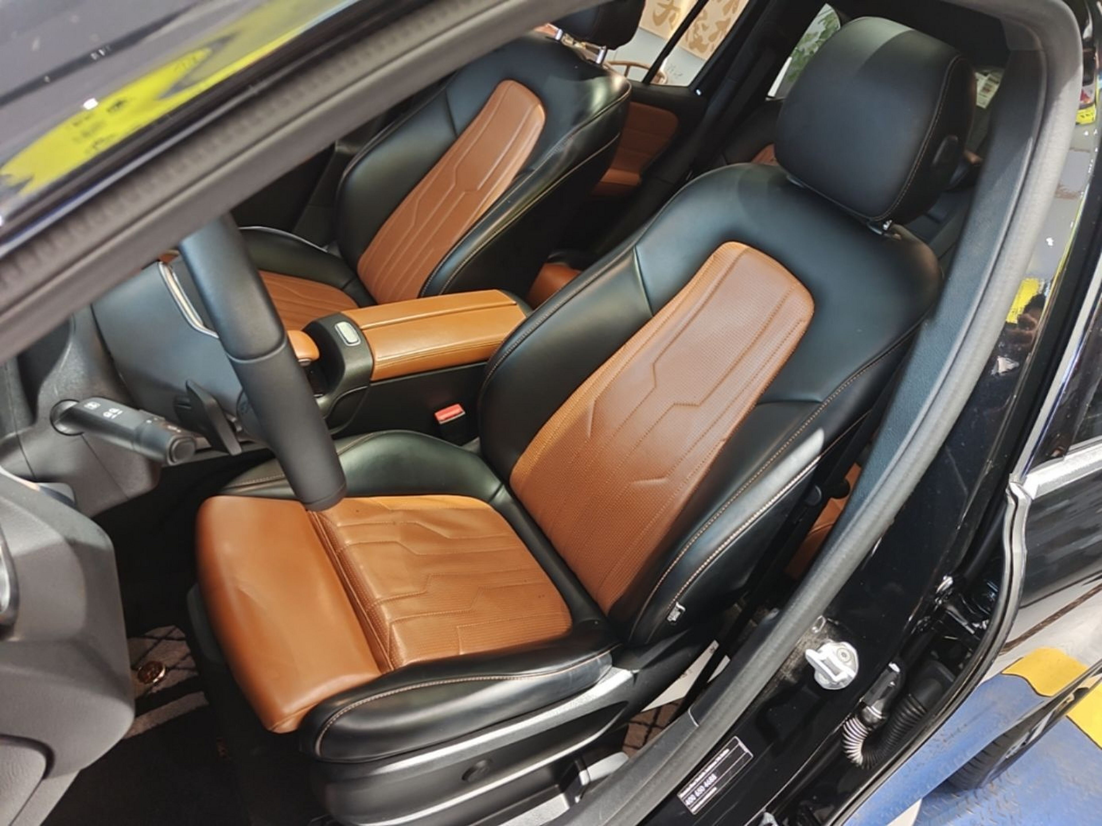 Interior delantero