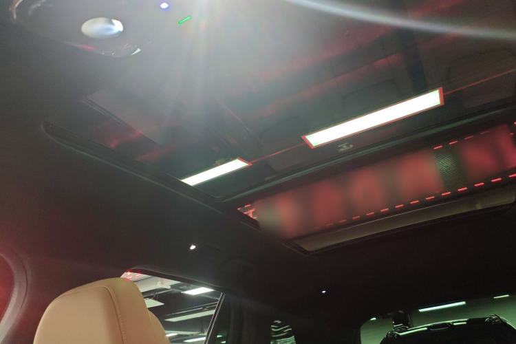 Used Nio ES8 2020 580 km Signature Edition 7-Seater Version
