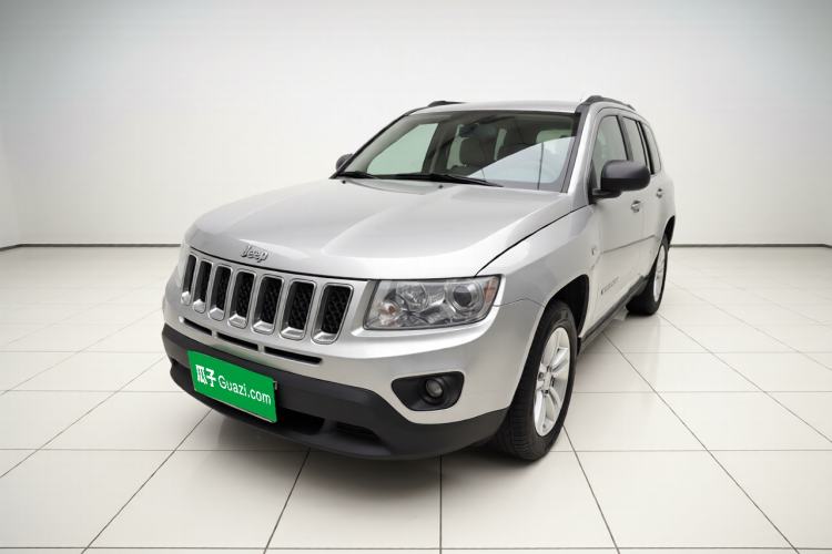 Used Jeep Compass 2011 2.4L Four-wheel Drive Classic Upgrade Edition